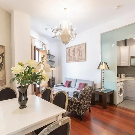 Apartamento Giralda *